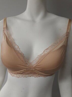 Bradelis ME Bra Nude Size Extra Large NEW WITH TAGS!